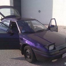 Mazda 323F BG 1.6 16V - Solgt -