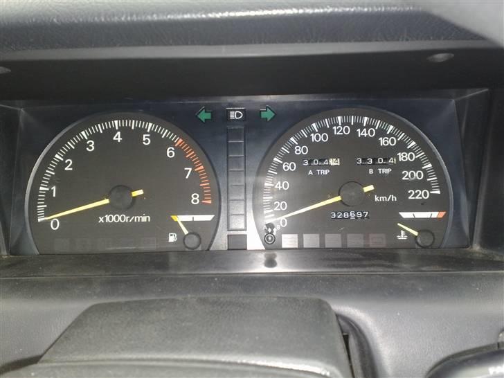 Mitsubishi Galant 2.0 Glsi (Skrottet - den har gået nogen kilometer billede 8