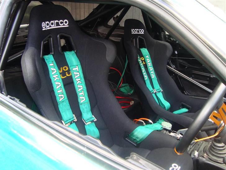 Nissan silvia S14A - sparco sæder hvor alle puder kan rykkes eller skiftes så man sidder som man skal billede 6