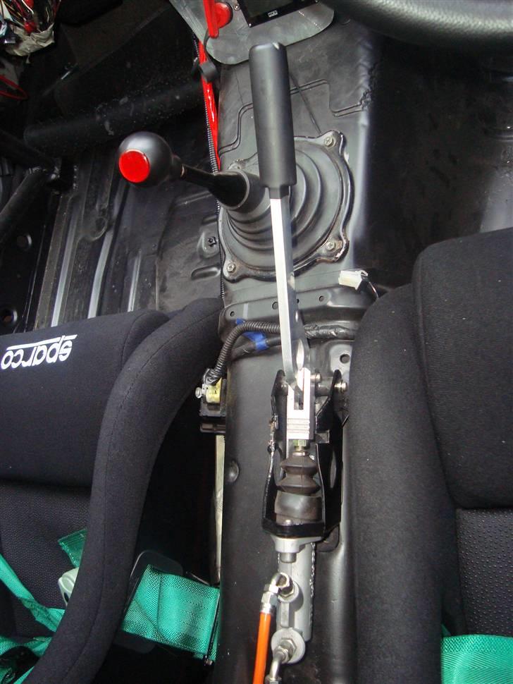 Nissan silvia S14A - ja det er så værktøjet  bare et lille træk og baghjulende blokere totalt dejligt med hyd håndanke billede 12