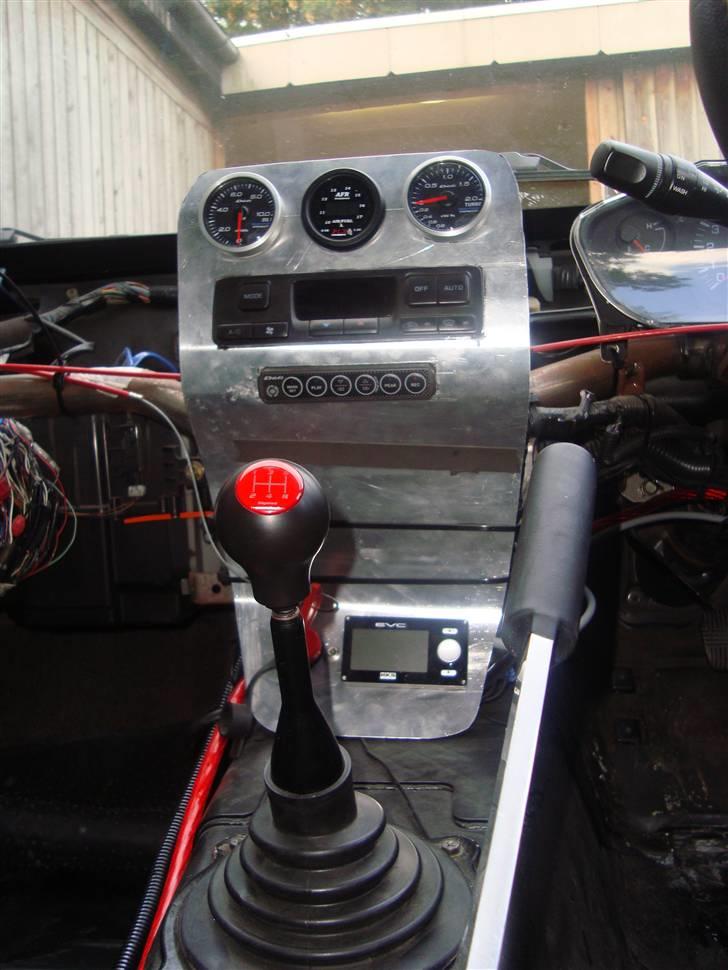 Nissan silvia S14A - stadig plads til mange flere ure regner med at smide et vand og olie temp i og lidt andet billede 13