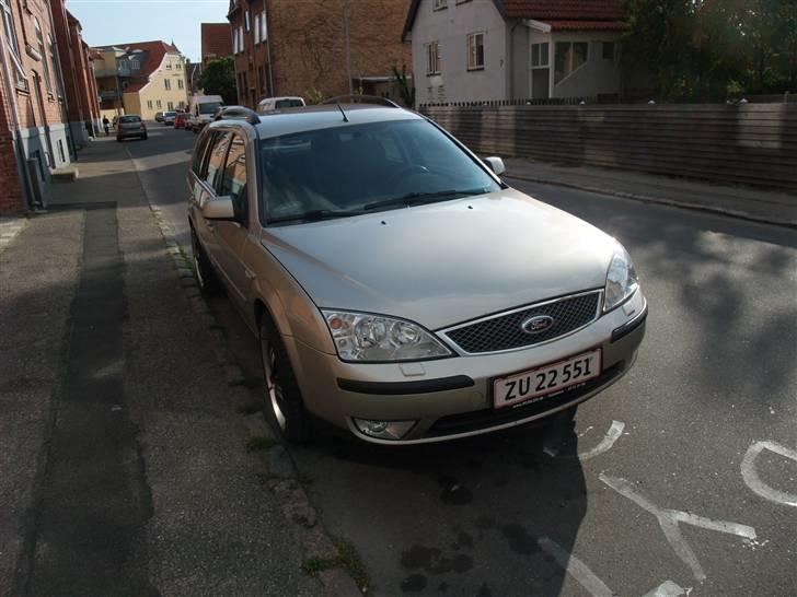 Ford Mondeo 2,5 V6 Trend*SOLGT billede 2