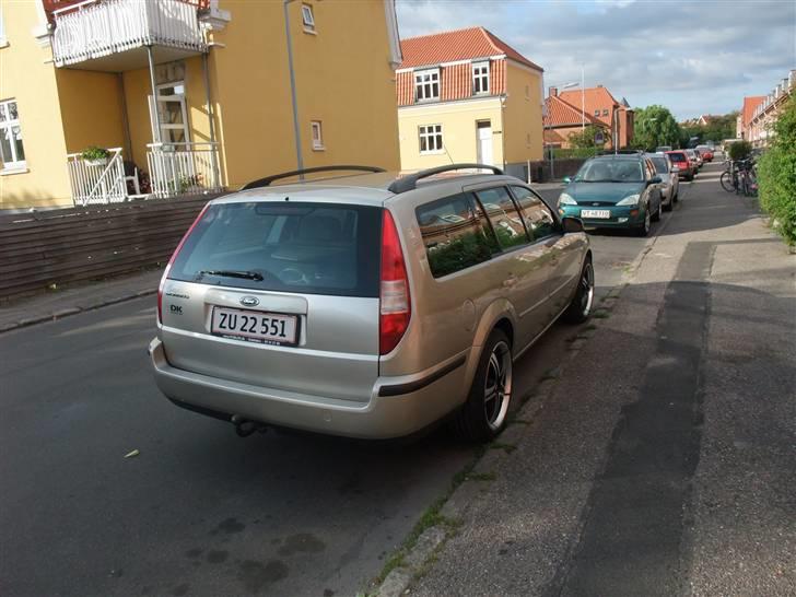 Ford Mondeo 2,5 V6 Trend*SOLGT billede 4