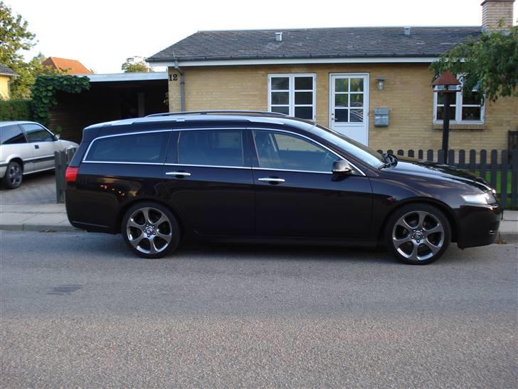 Honda Accord tourer billede 3