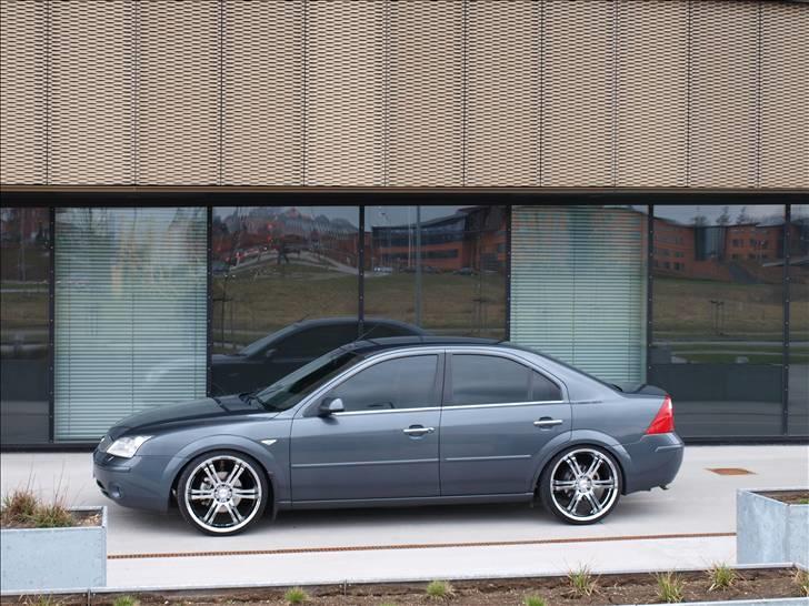 Ford Mondeo Trend billede 7