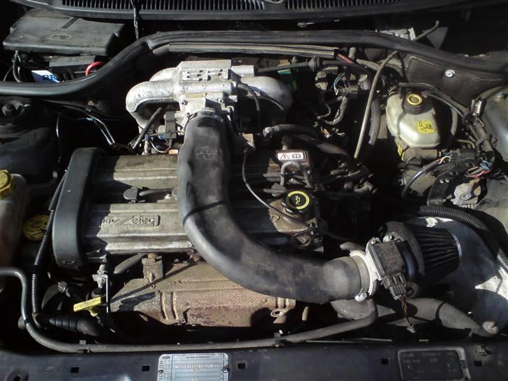 Ford Escort 1.8 16v billede 14