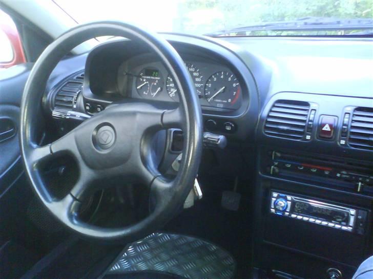 Mazda MX 3 [Solgt] billede 7