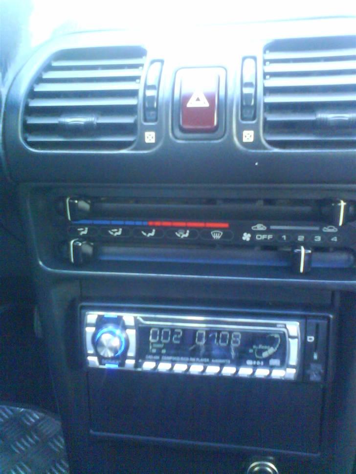 Mazda MX 3 [Solgt] billede 8