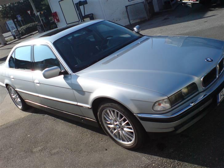 BMW E38 750iL (Solgt) billede 1