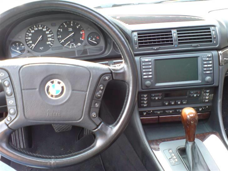 BMW E38 750iL (Solgt) billede 13