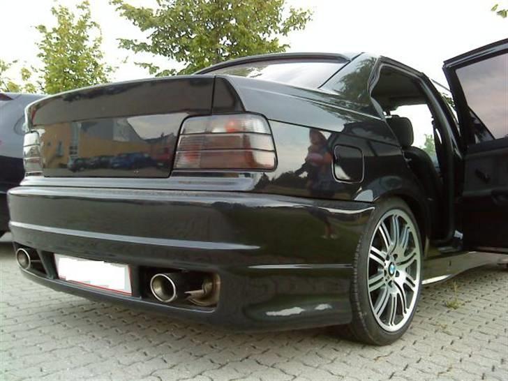 BMW E36 318i - 120HK billede 7