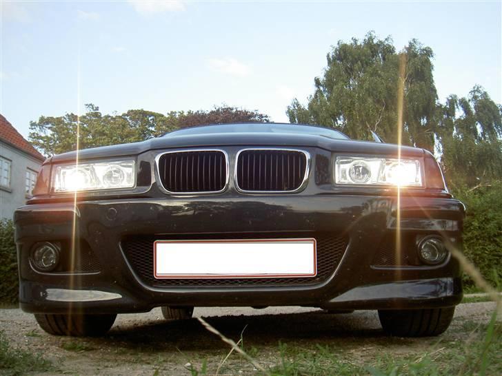 BMW E36 318i - 120HK billede 8