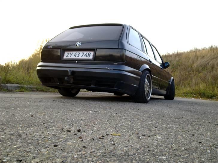 BMW E30 335i Touring *Solgt* billede 12