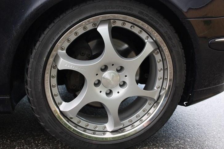 Mercedes Benz E 320 Avantgarde billede 12