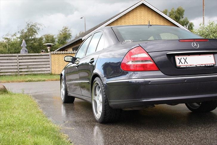 Mercedes Benz E 320 Avantgarde billede 7