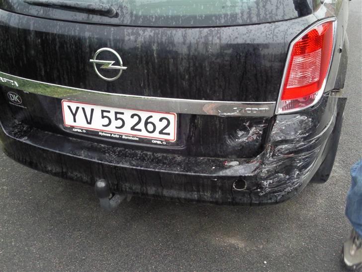 Toyota supra MK 3 - ham der bakkede ind i mig dagen fø syn:´( billede 3