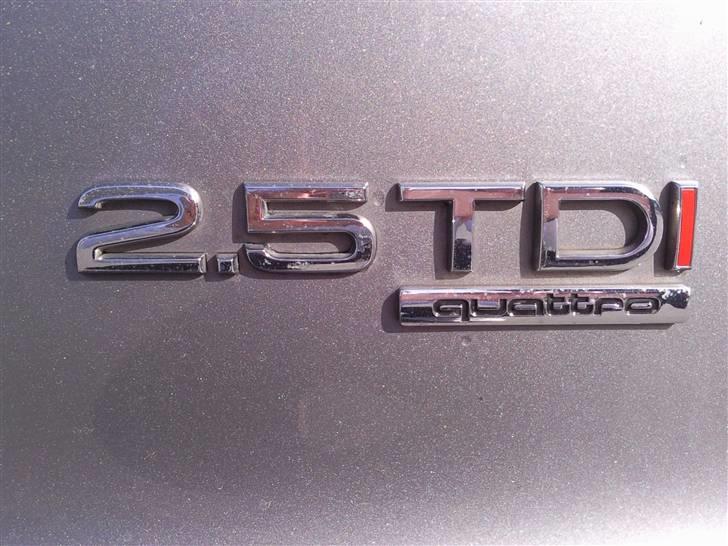 Audi A4 2.5 TDI Quattro billede 10
