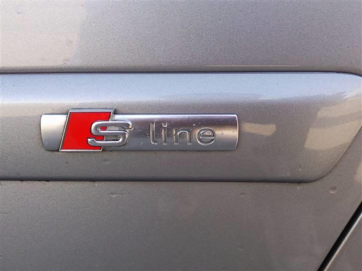 Audi A4 2.5 TDI Quattro billede 11