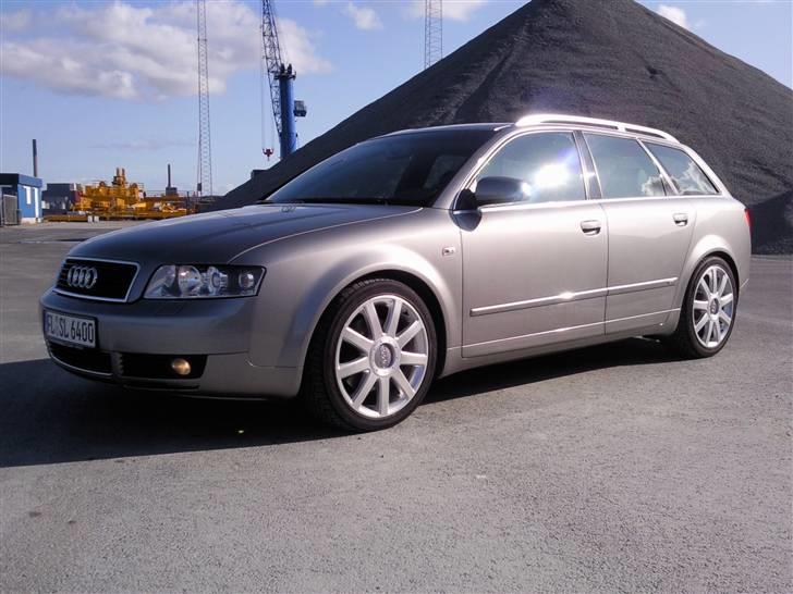 Audi A4 2.5 TDI Quattro billede 19