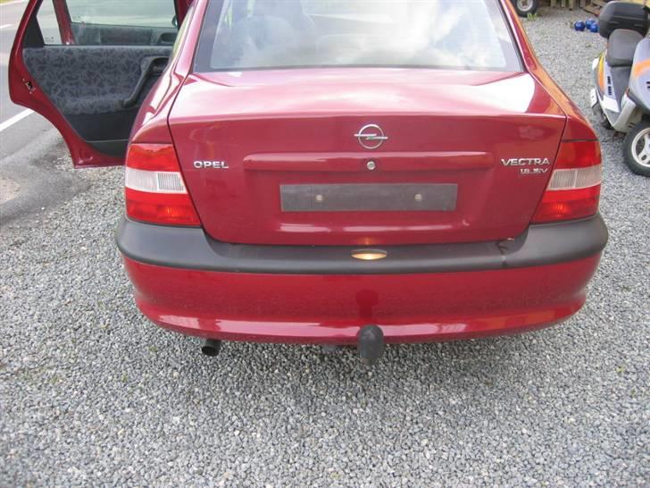 Opel Vectra B Total Skadet billede 7