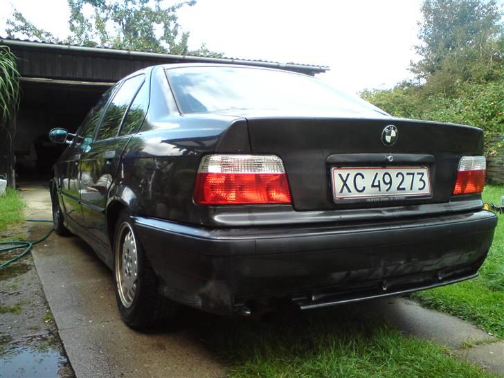 BMW e36 320i --- SOLGT--- - ny m3 bag kofanger  billede 8