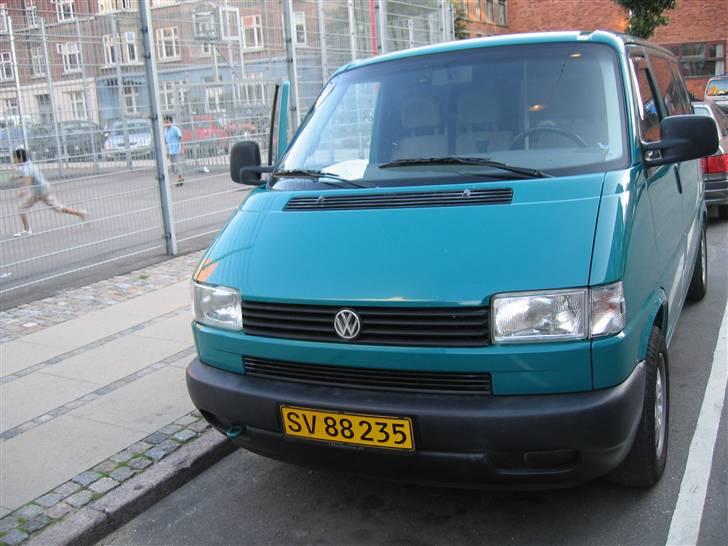 VW Transporter All-rounder  - med de nye blink i hvide.. billede 1