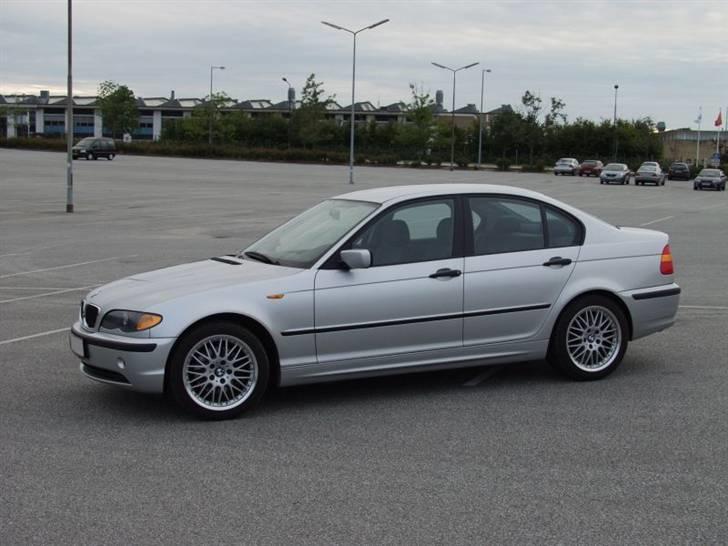 BMW 320d billede 6