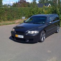 Volvo V70 T-5++ Iridium solgt