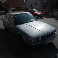 BMW E34 525iA M50B25**Solgt**