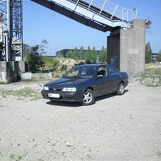 Nissan primera