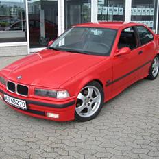 BMW 318ti Solgt