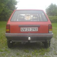 Opel corsa a 1.0 8v solgt