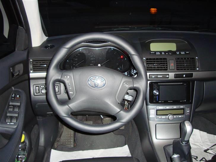 Toyota Avensis - 2007 model TTE / TF1 læder rat billede 6