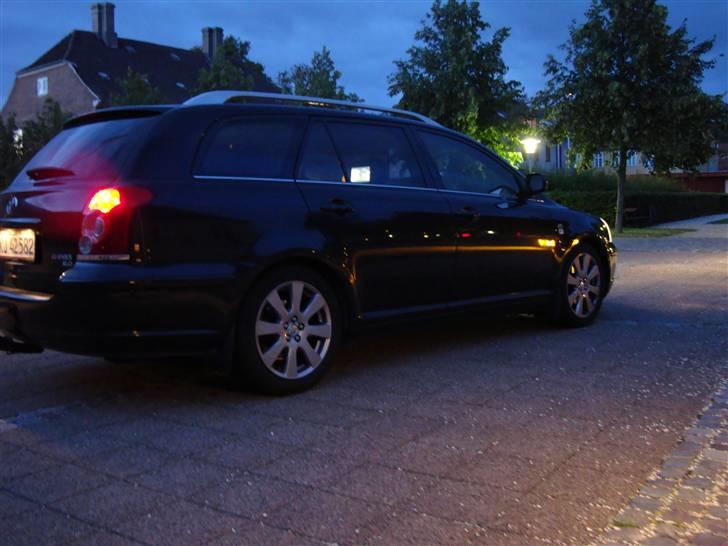 Toyota Avensis billede 7