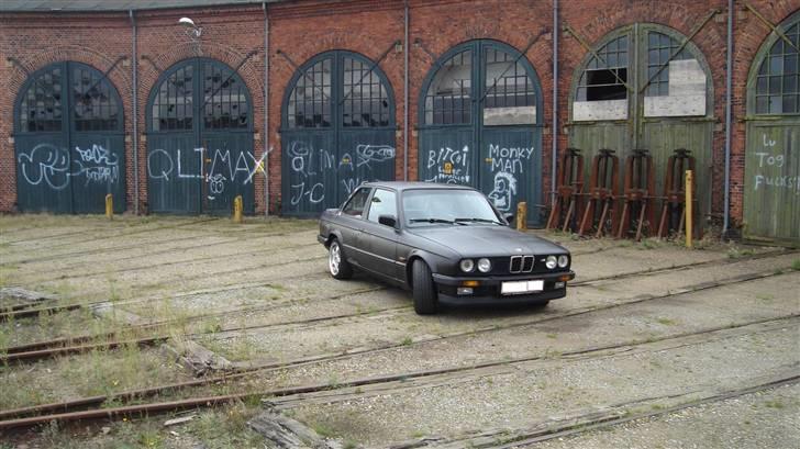 BMW 320i 2 dørs ( SOLGT  ) billede 2