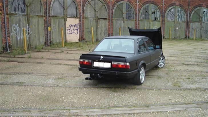 BMW 320i 2 dørs ( SOLGT  ) billede 6