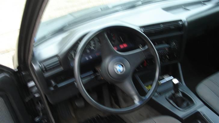 BMW 320i 2 dørs ( SOLGT  ) billede 11