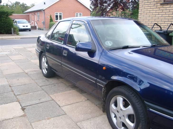 Opel Vectra A Død 11/01-2013 billede 2