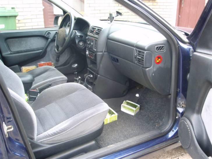 Opel Vectra A Død 11/01-2013 billede 3