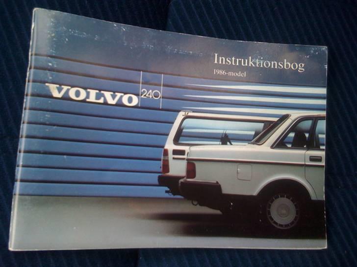 Volvo 240 GL *SOLGT* billede 6