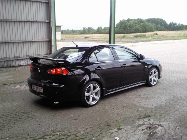 Mitsubishi lancer 1.8 solgt billede 4