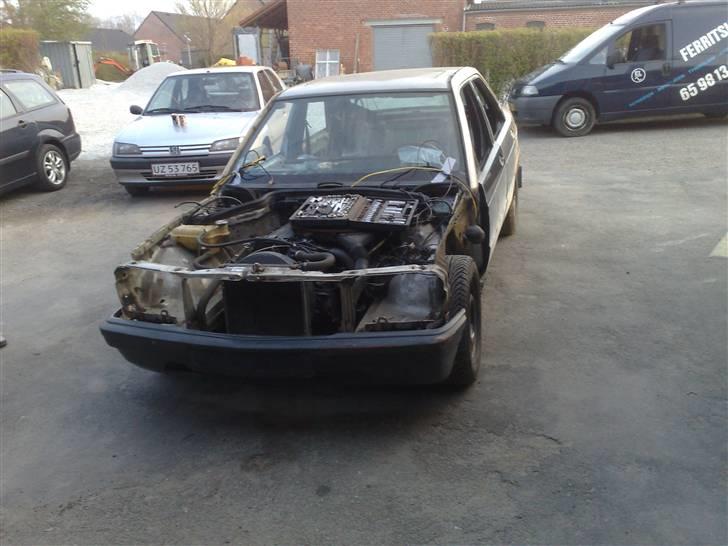 Mercedes Benz 190 - bilen inden maler billede 10