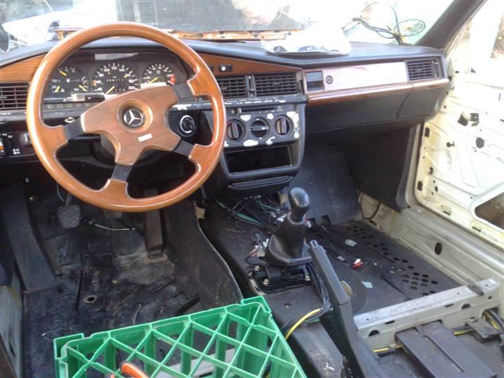 Mercedes Benz 190 billede 12