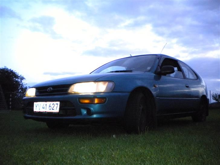 Toyota Corolla XLI TOTALSKADET billede 3