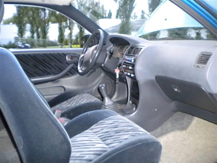 Toyota Corolla XLI TOTALSKADET billede 12