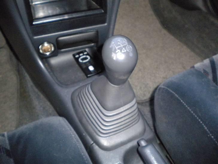 Toyota Corolla XLI TOTALSKADET billede 13