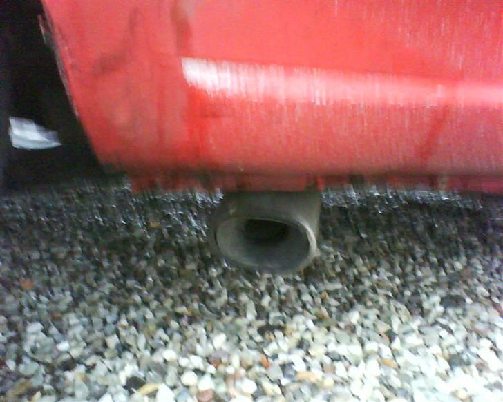 Mazda 323 1,6 (skrottet) billede 10