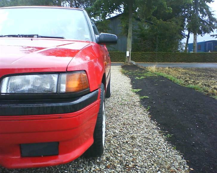 Mazda 323 1,6 (skrottet) billede 14