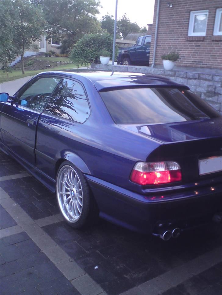 BMW 318 Is Coupé Byttet billede 7