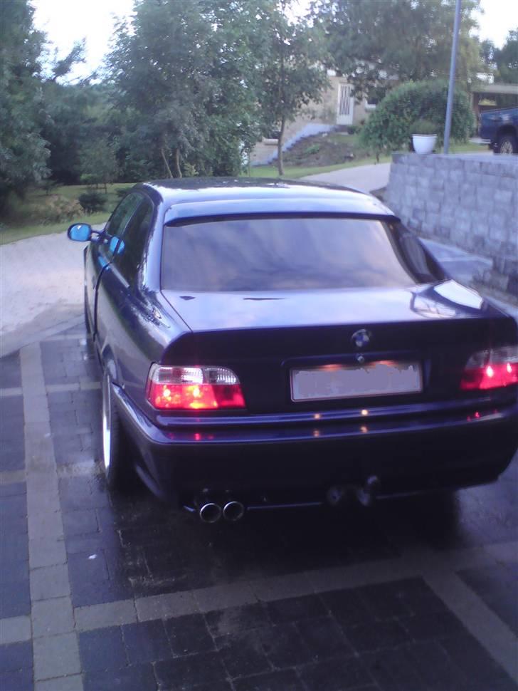 BMW 318 Is Coupé Byttet billede 8